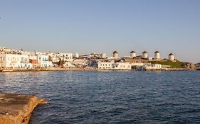aníko suites Chora